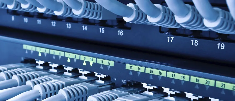 Structured network cabling and patch panel